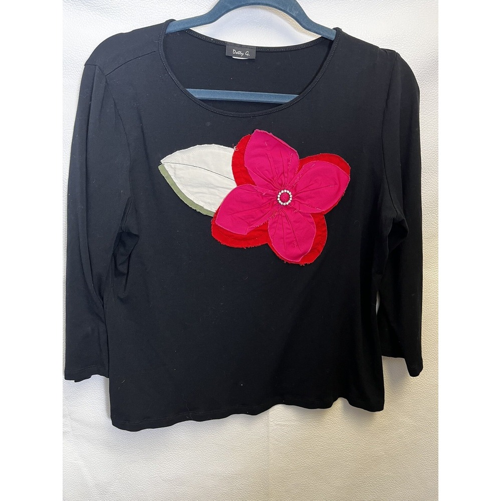 Dotty G Petites Woman's Blouse Black Tee Flower Embellishment 3/4 Sleeve Sz Med